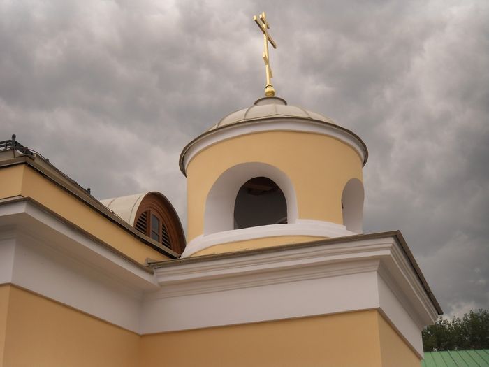 Москва и москвичи: вечер в храме Святого Благоверного князя Александра Невского