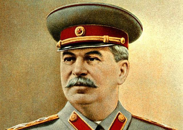Сталин оказался на первом месте в опросе россиян о самых выдающихся людях в мире
